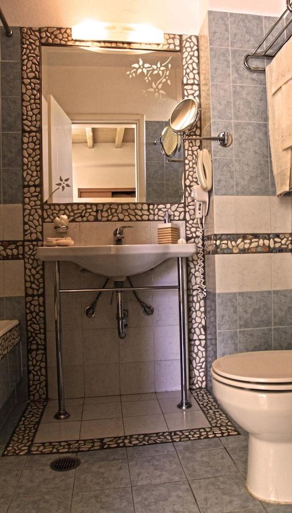 Hotel Anatolia Ano Mera Extérieur photo